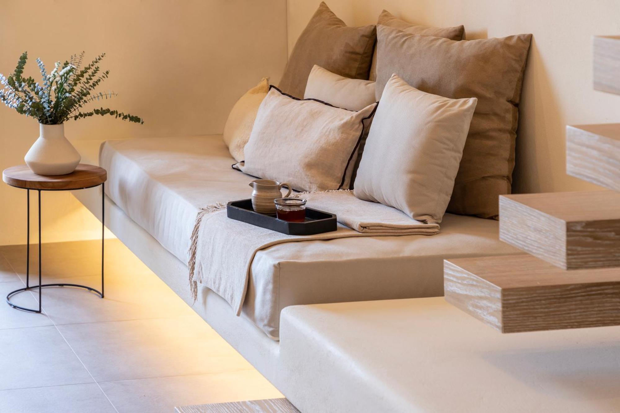 Frescoes Luxury Suites By Kb Hospitality Mesaria Eksteriør billede