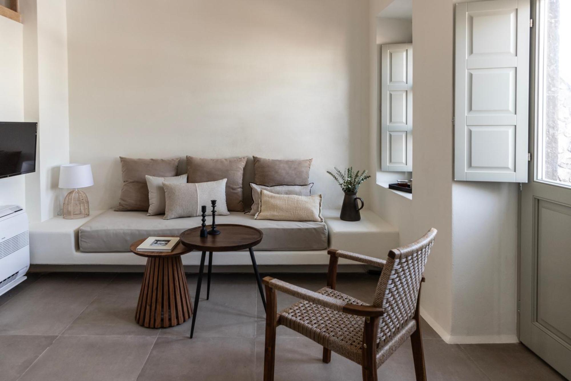 Frescoes Luxury Suites By Kb Hospitality Mesaria Eksteriør billede