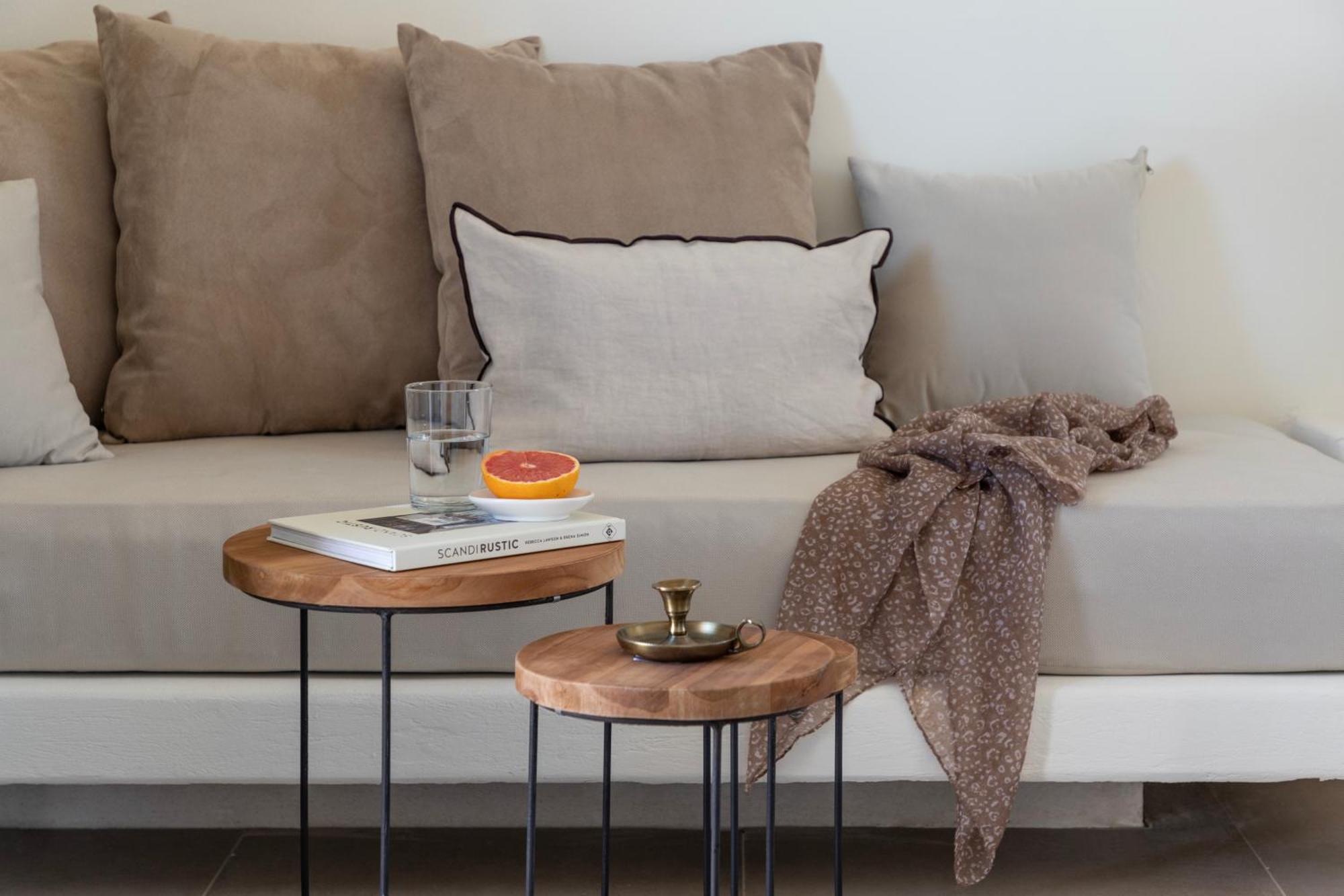 Frescoes Luxury Suites By Kb Hospitality Mesaria Eksteriør billede
