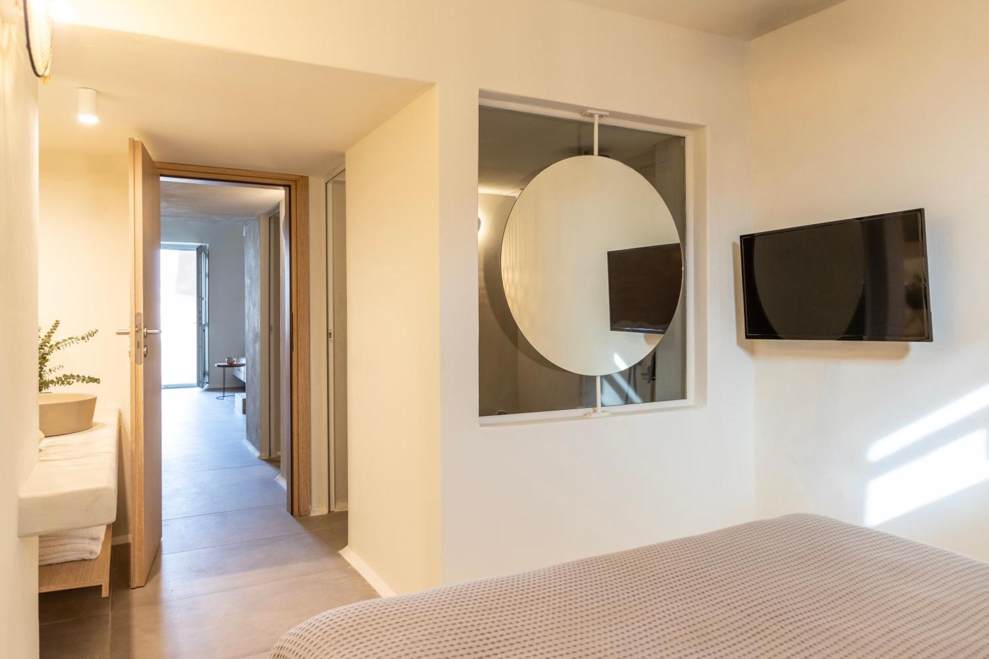 Frescoes Luxury Suites By Kb Hospitality Mesaria Eksteriør billede