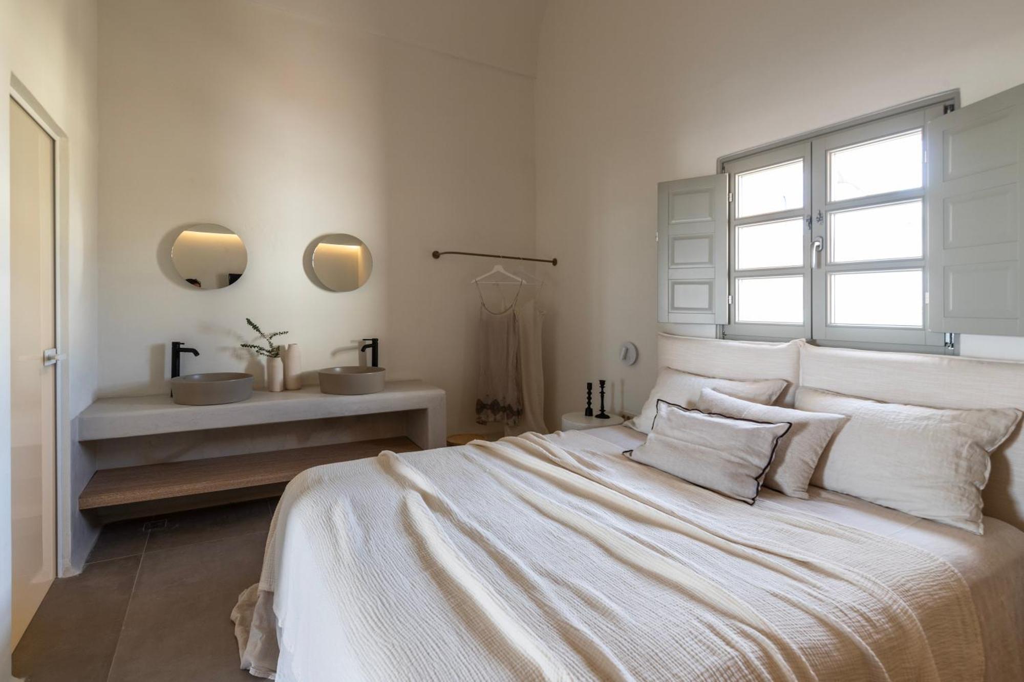 Frescoes Luxury Suites By Kb Hospitality Mesaria Eksteriør billede