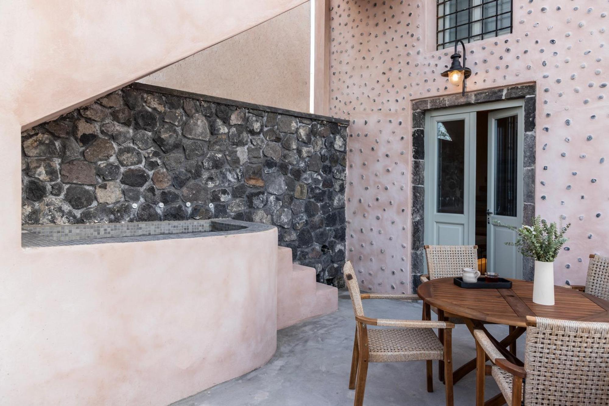Frescoes Luxury Suites By Kb Hospitality Mesaria Eksteriør billede